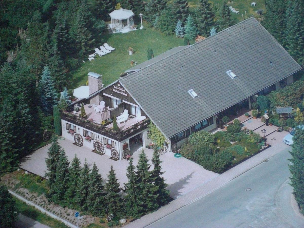 Hotel Garni Eichhornkobel Faßberg Kültér fotó