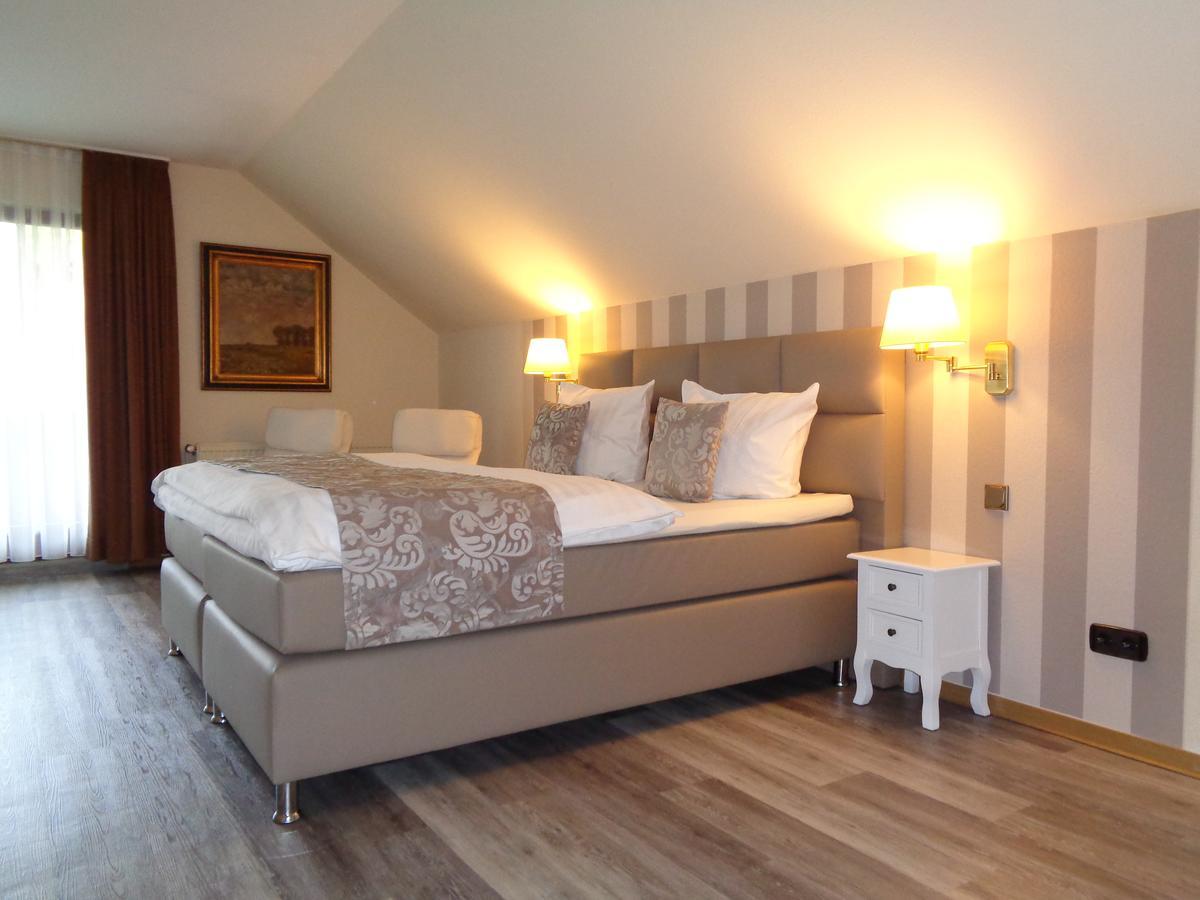 Hotel Garni Eichhornkobel Faßberg Kültér fotó