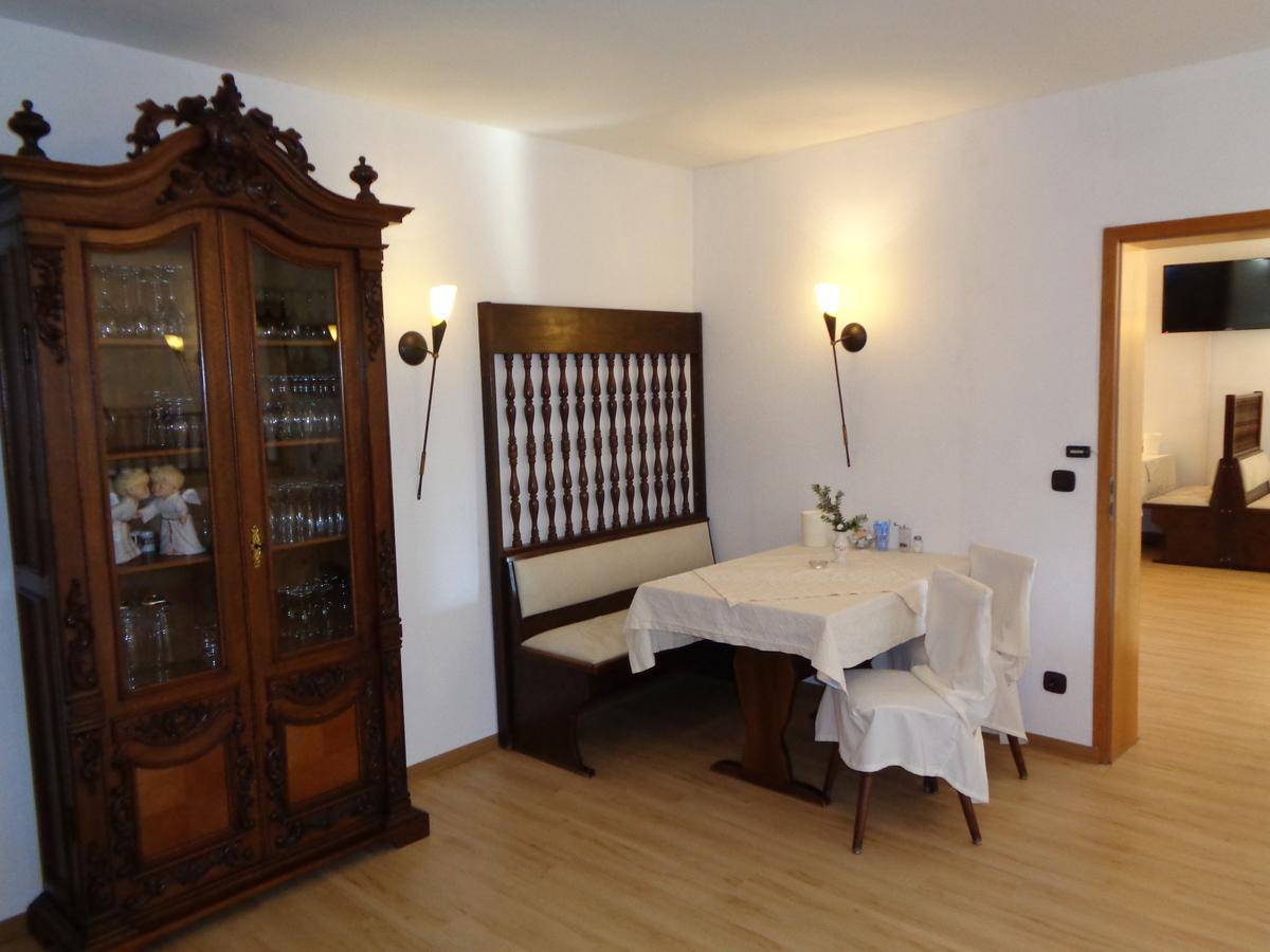 Hotel Garni Eichhornkobel Faßberg Kültér fotó