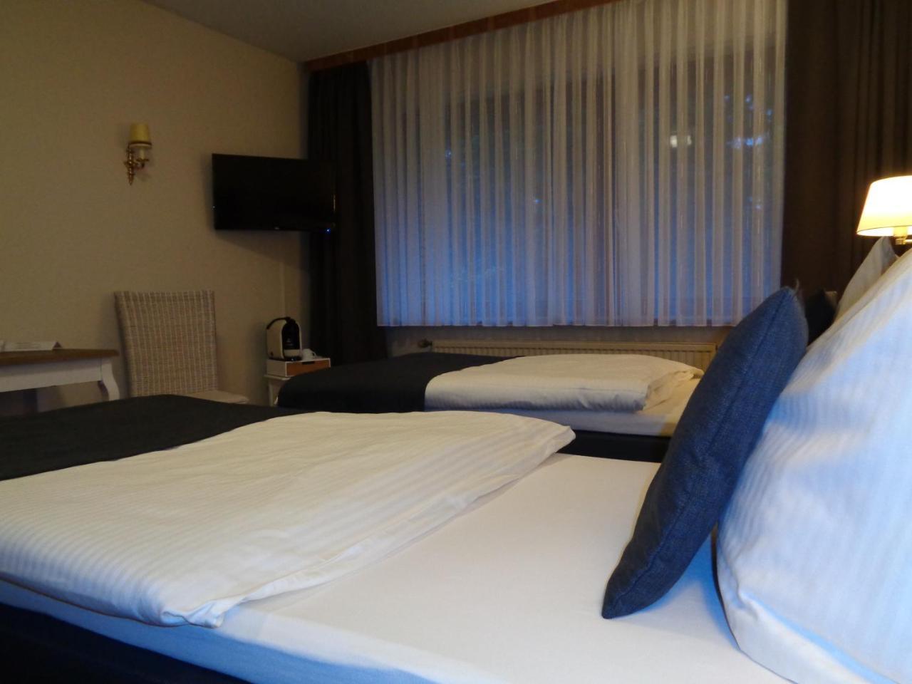 Hotel Garni Eichhornkobel Faßberg Kültér fotó