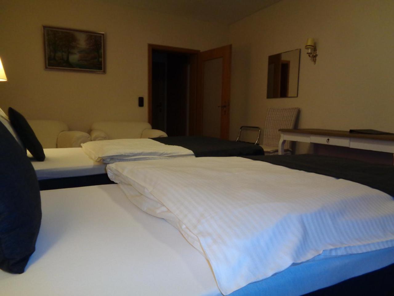 Hotel Garni Eichhornkobel Faßberg Kültér fotó
