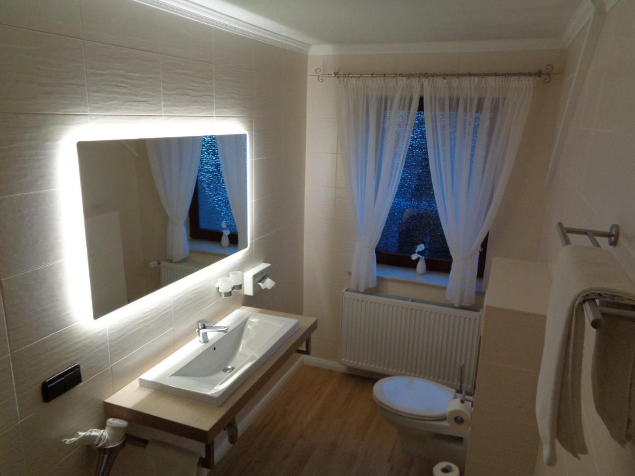 Hotel Garni Eichhornkobel Faßberg Kültér fotó